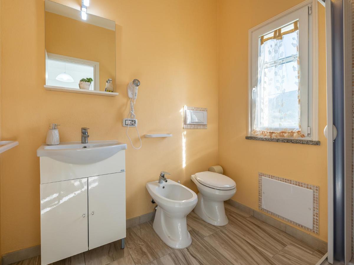Villa Chiara Solanas Solanas  Zewnętrze zdjęcie