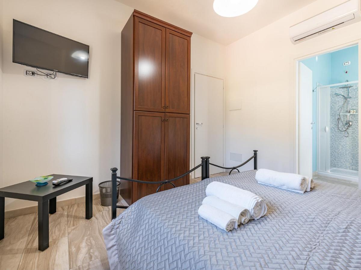 Villa Chiara Solanas Solanas  Zewnętrze zdjęcie