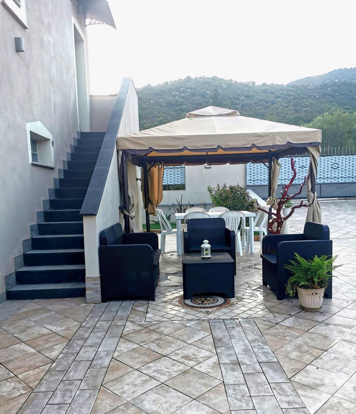 Villa Chiara Solanas Solanas  Zewnętrze zdjęcie